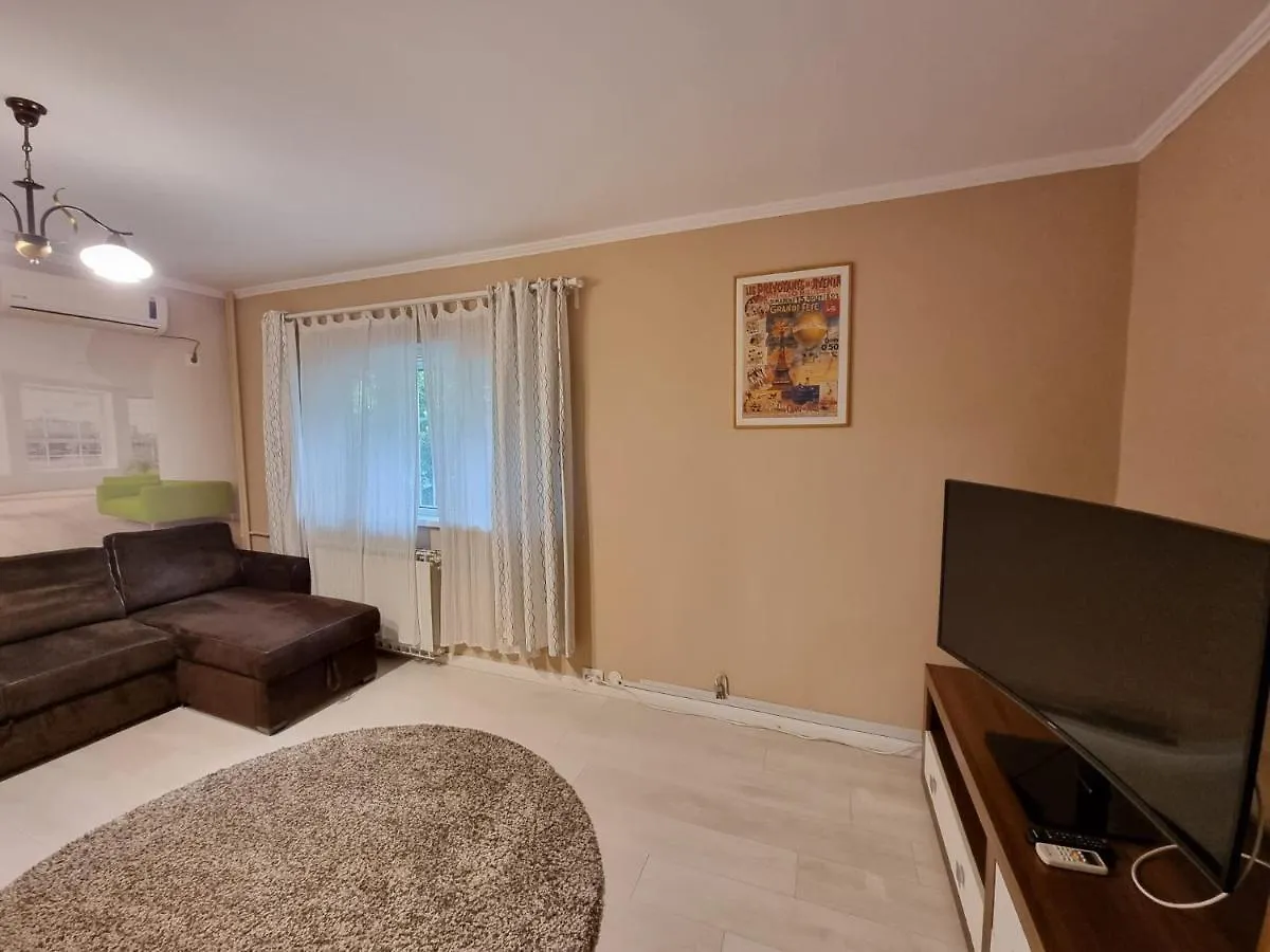 Aviatiei Apartments Caramfil Street Bucureşti România